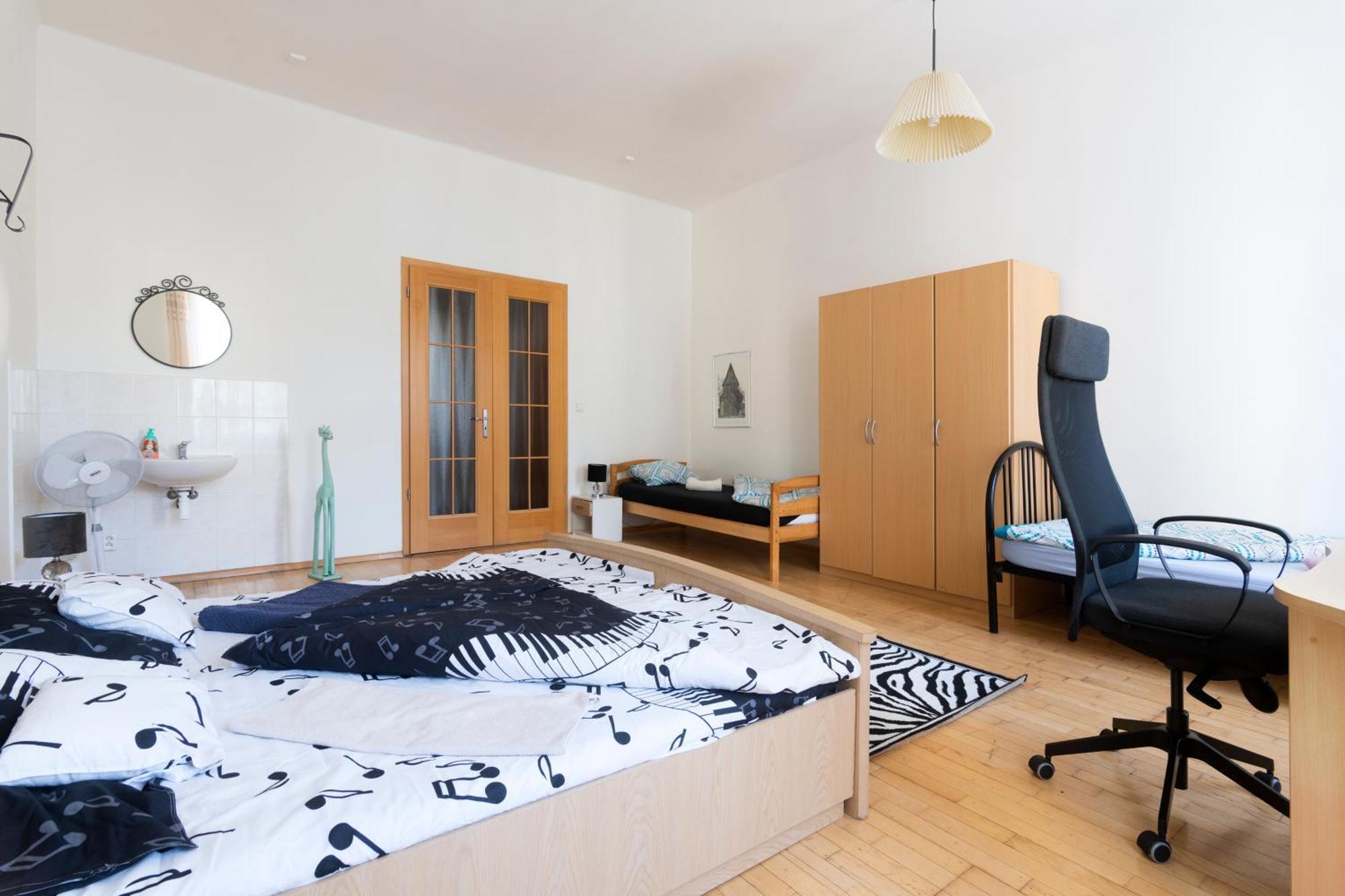 Apartment Stepanska Prague Luaran gambar